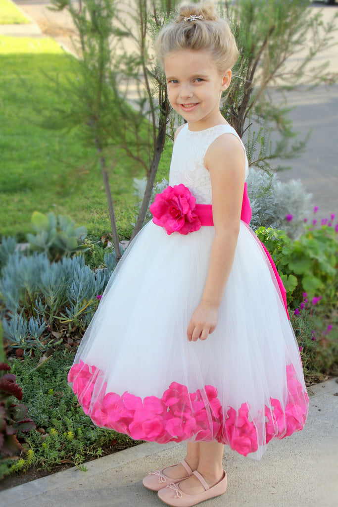 Ivory Floral Lace Heart Cutout Rose Petals Flower Girl Dress Junior Bridesmaid Special Event 185T(3) Ivory / Mercury Gray / 7 Ivory Floral Lace Heart Cutout Rose Petals Flower Girl Dress Junior Bridesmaid Special Event 185T(3) Ivory / Mercury Gray / 7